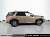 New 2025 Nissan Pathfinder Platinum image 4