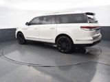 Used 2024 Lincoln Navigator L Reserve image 4