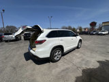 Used 2016 Toyota Highlander Limited Platinum image 4
