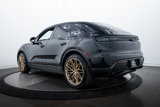 Certified 2024 Porsche Macan 4 Electric image 4