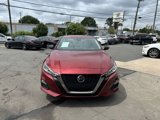 Used 2022 Nissan Altima 2.5 SR image 2