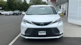New 2025 Toyota Sienna Limited image 2