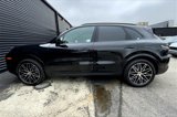 Certified 2025 Porsche Cayenne image 2