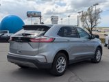 Used 2023 Ford Edge SEL image 3