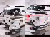 New 2026 Kia Carnival EX image 3