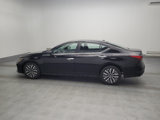 Used 2023 Nissan Altima 2.5 SV image 3
