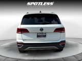 Used 2022 Volkswagen Taos SE image 6