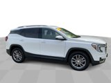 Certified 2024 GMC Terrain SLT image 2