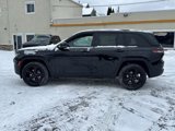 New 2025 Jeep Grand Cherokee Limited w/ Black Appearance Package image 4