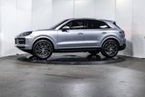 Used 2025 Porsche Cayenne image 2