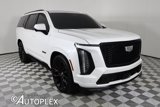 Used 2025 Cadillac Escalade V w/ LPO, ONYX Package image 3