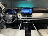Used 2024 Lincoln Navigator L Reserve image 2