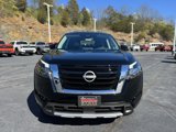 New 2025 Nissan Pathfinder SL w/ SL Premium Package image 2