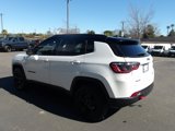 Used 2023 Jeep Compass Trailhawk image 6