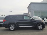 Certified 2023 Ford Explorer XLT w/ Equipment Group 202A image 3