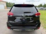 Used 2020 Nissan Rogue SV image 2