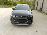 Used 2019 Chevrolet Trax LT w/ LT Convenience Package image 2