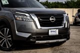 New 2025 Nissan Pathfinder Platinum image 3