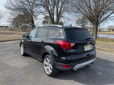 Used 2019 Ford Escape Titanium image 3