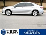 Used 2018 Toyota Camry LE image 2