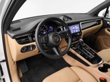 Used 2025 Porsche Macan image 4