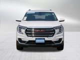 Certified 2024 GMC Terrain SLT w/ Infotainment Package II image 2