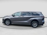 Used 2023 Toyota Sienna LE image 2