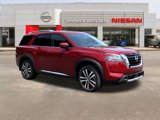 New 2025 Nissan Pathfinder Platinum image 1