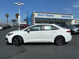 Used 2022 Toyota Corolla SE image 2