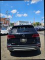 Used 2022 Volkswagen Taos SE image 6