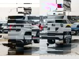 New 2025 Ford Explorer Platinum image 4