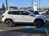New 2025 Volkswagen Taos SE image 6