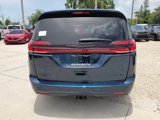 New 2025 Chrysler Pacifica Limited image 4