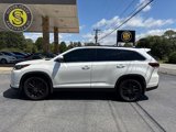 Used 2019 Toyota Highlander SE image 3