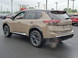Used 2024 Nissan Rogue Platinum image 4