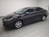 Used 2017 Chevrolet Cruze LT image 2