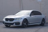 Used 2017 BMW 750i image 2