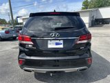 Used 2017 Hyundai Santa Fe SE image 5