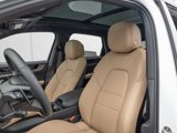 New 2025 Porsche Cayenne image 5
