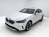 Certified 2025 BMW i5 xDrive40 w/ Premium Package image 4