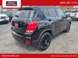 Used 2021 Chevrolet Trax LT w/ Midnight Edition image 3