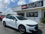 Used 2022 Chevrolet Malibu LT image 2