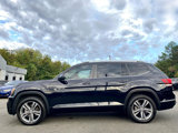 Used 2019 Volkswagen Atlas SEL R-Line image 2