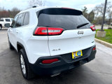 Used 2016 Jeep Cherokee Latitude w/ Cold Weather Group image 5