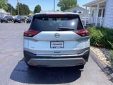 Used 2023 Nissan Rogue SV image 5