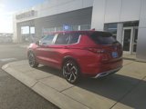 Used 2024 Mitsubishi Outlander SE image 3