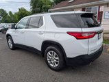 Used 2021 Chevrolet Traverse LT image 2
