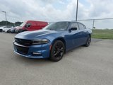 Used 2022 Dodge Charger SXT w/ Blacktop Package image 3
