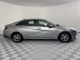 Used 2021 Hyundai Elantra SE image 4