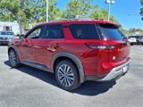 New 2025 Nissan Pathfinder SL image 5